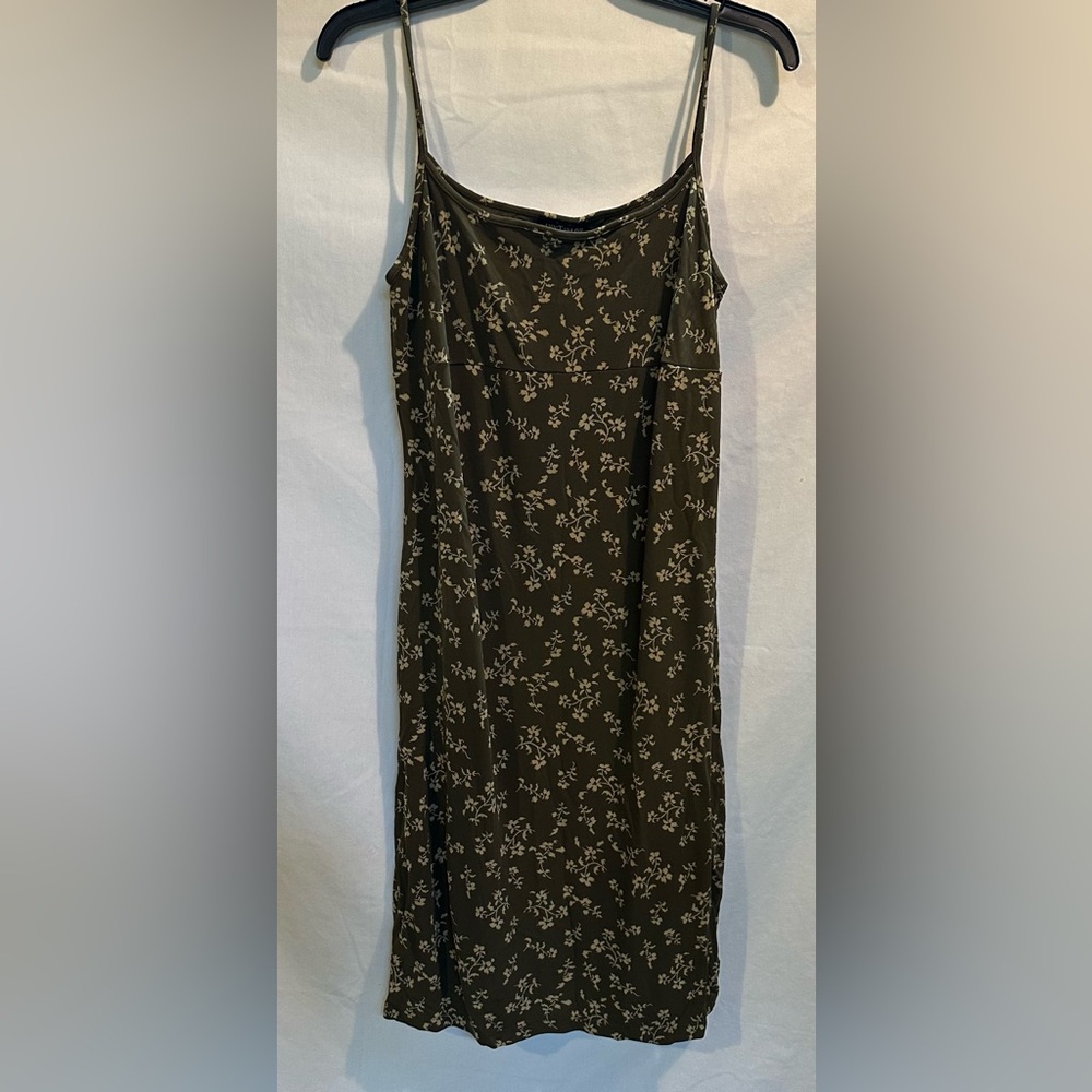 Ann Taylor Olive Floral Top